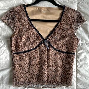 VINTAGE Dainty Cute Y2K Animal Print Top Size-Medium